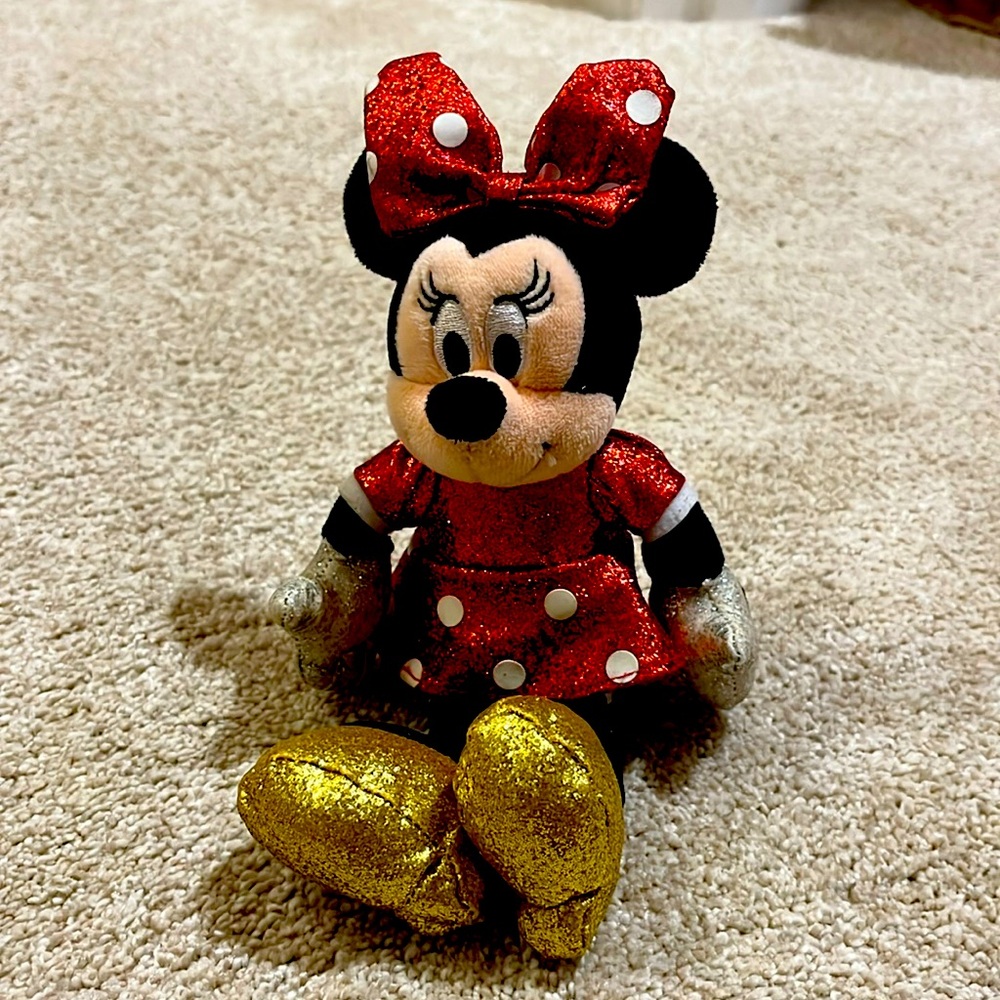 𝕊𝕥𝕦𝕗𝕗𝕖𝕕 𝕒𝕟𝕚𝕞𝕒𝕝 𝕞𝕚𝕟𝕟𝕚𝕖 𝕞𝕠𝕦𝕤𝕖
